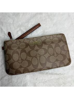 Coach F65748 Brown Signature Coated Canvas Wristlet